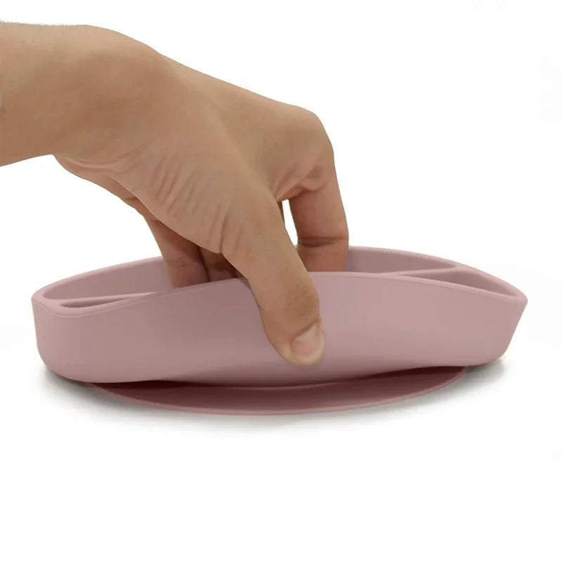 Stay-Put Silicone Feeding Plate